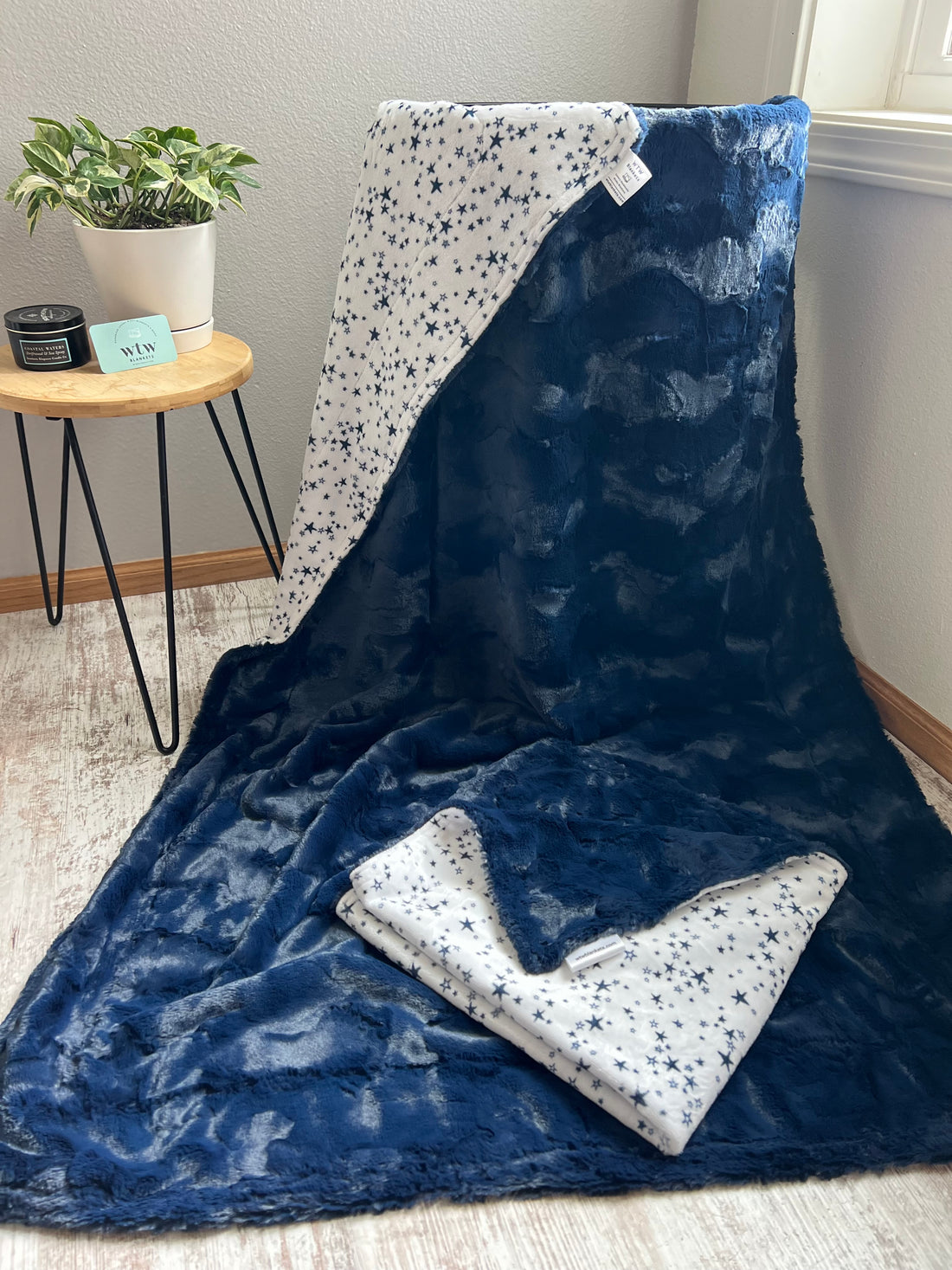 Navy Stars Luxury Minky Blanket