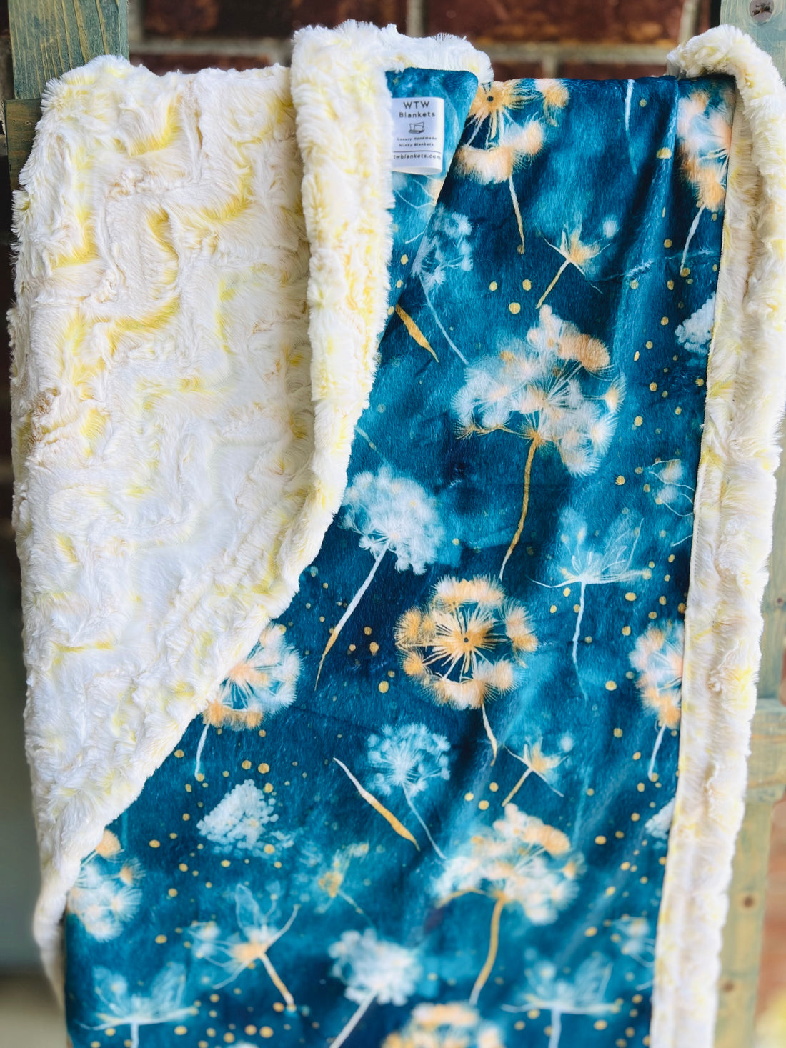 Dandy Snowy Owl Buttercup (RARE MINKY) - Luxury Minky Blanket