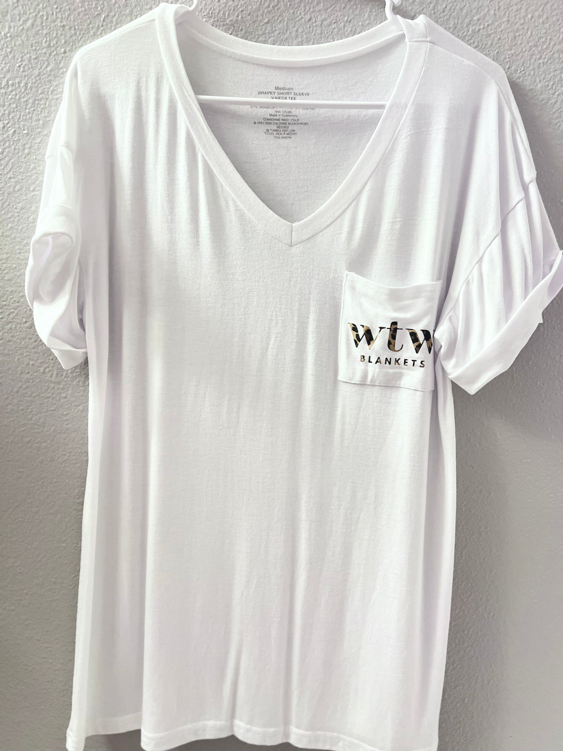 Drapey Short Sleeve White "WTW Blankets" Cheetah Print Pocket T-shirt