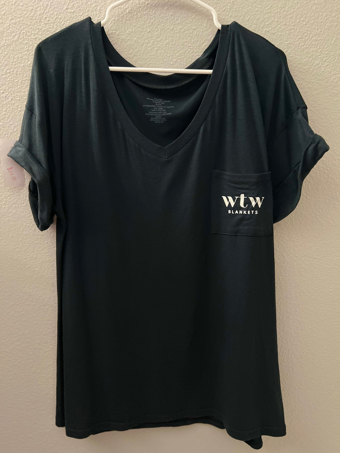 Black Drapey Short Sleeve "WTW Blankets" White Print Pocket T-shirt