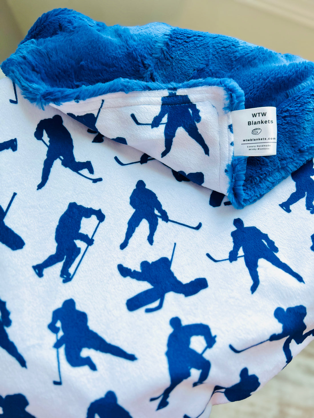 *Some IN STOCK * Blue Hockey - Aberdeen Cougars Luxe Minky Blanket - PRE-ORDER (Made to Order)