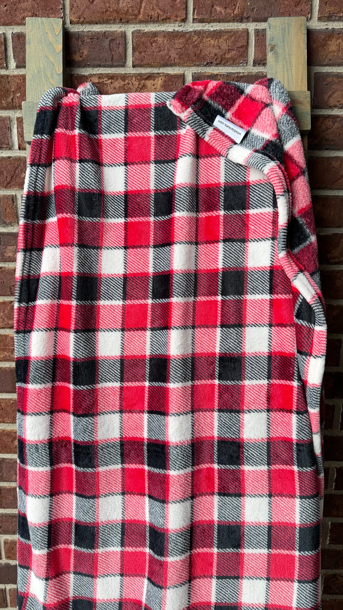 Sew Lush * Red Black PLaid Sew Lush
