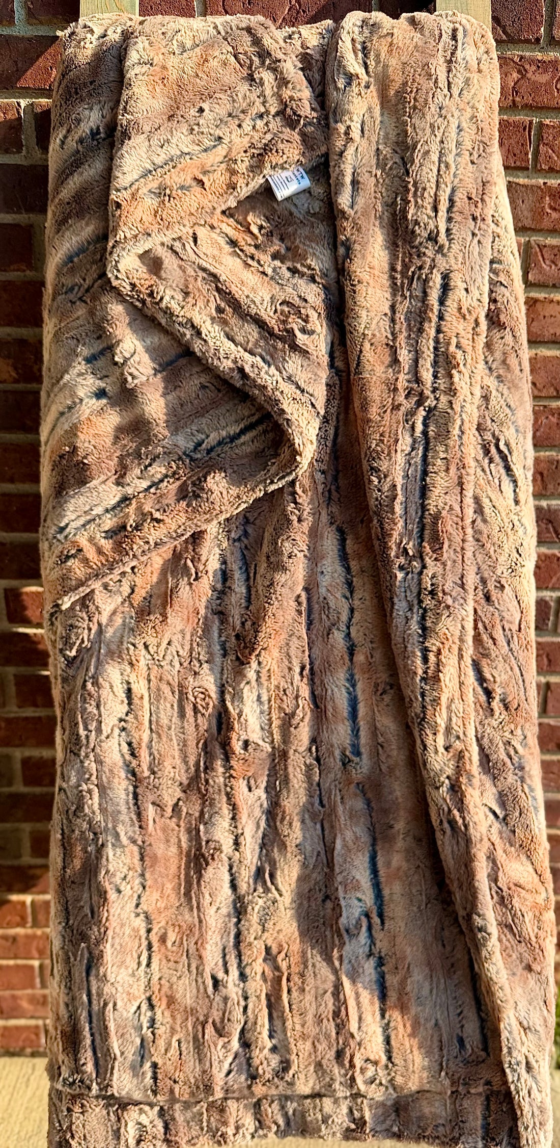 Red Fox Amber - Adult Luxury Minky Blanket - RTS