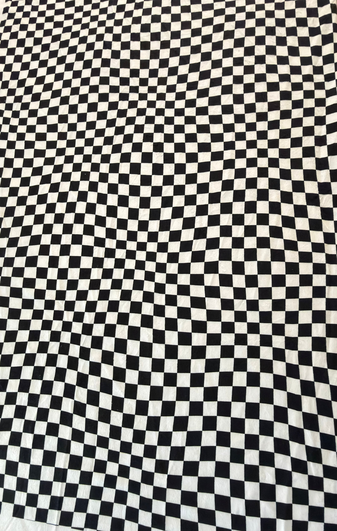 Wavy Checkered black/white - Child/ Adult Travel Luxury Minky Blanket - 40x56"