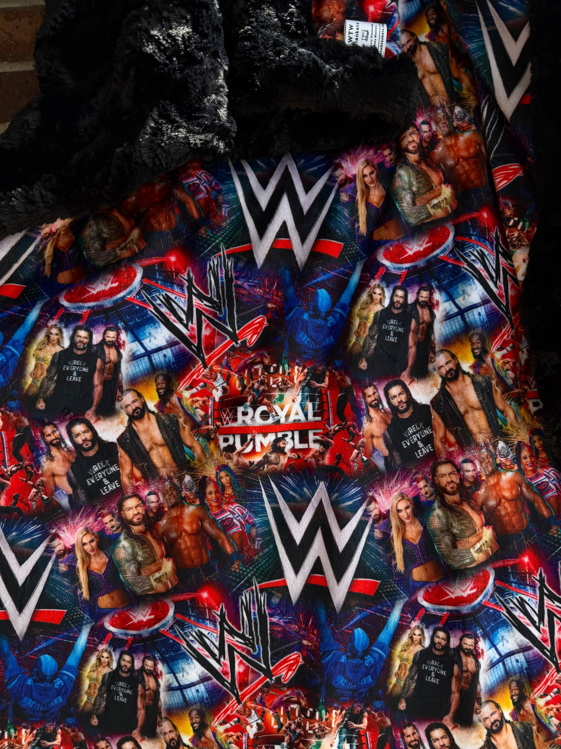 WW*E / Royal R. - black - Luxury Minky Blanket -  PRE-ORDER