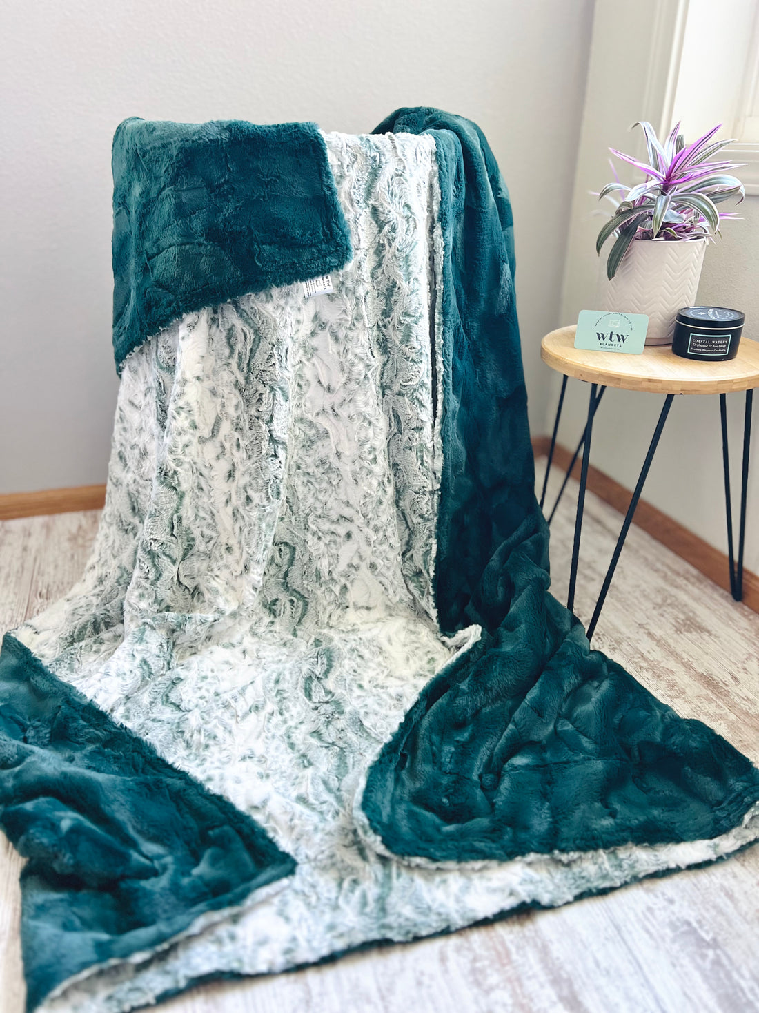 Snowy Owl "Spruce" - Luxe Cuddle Minky Blanket - Pre-Order - (Made to Order)